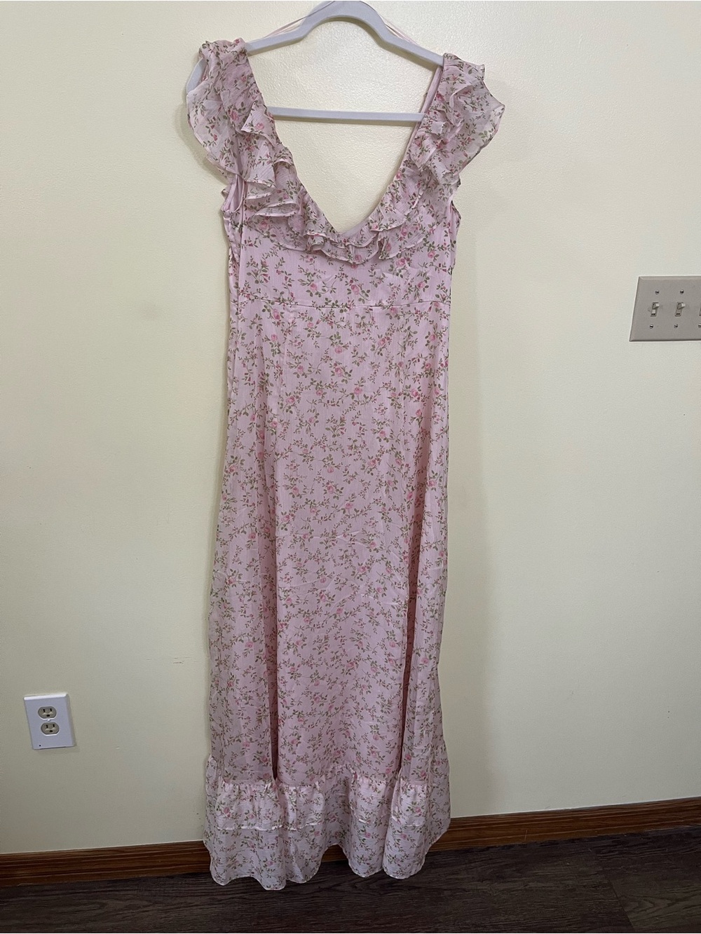 NEW Altar’d State Pink Floral Maxi Dress Size Small Available NWT - Picture 8 of 8
